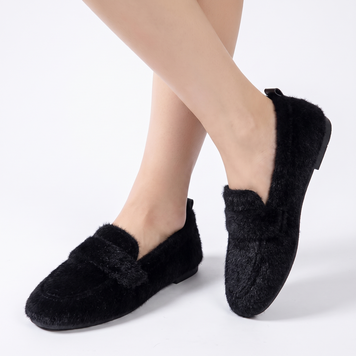 Women's Fluffy Faux Fur Loafers Slip On Flat Cozy Teddy Shoes Winter Moccasins