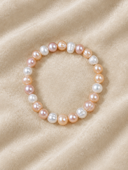 Mixed pearl bracelet on cream velvet